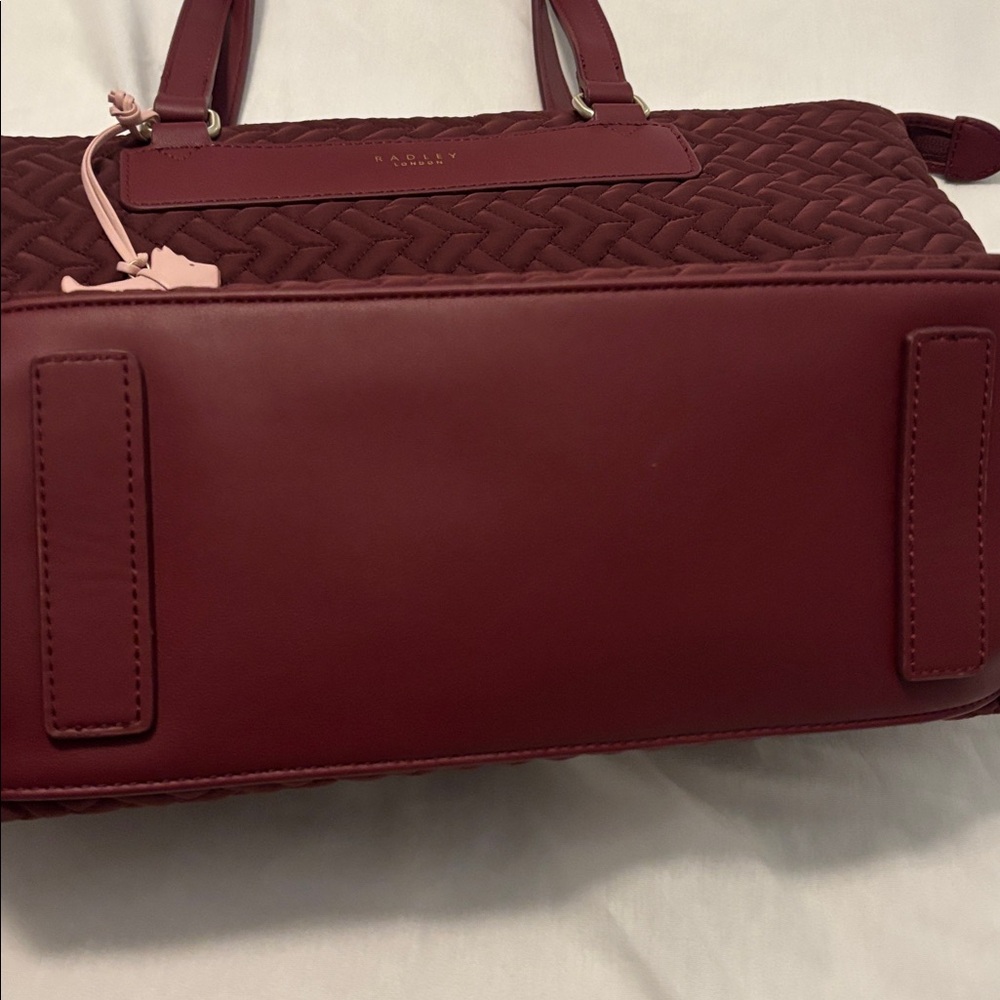 Radley London Barge Walk Medium Zip Top Multiway bag burgundy color shopper tote - Picture 5 of 16